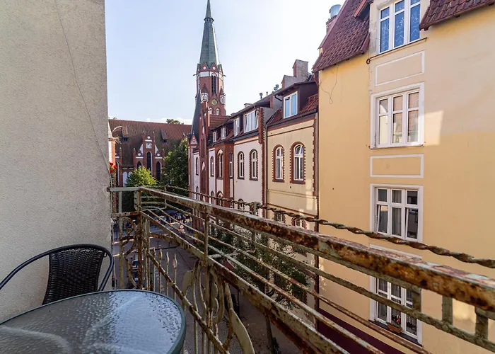 Red Apartment Czyżewskiego by Grand Apartments
